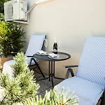 Pinia Centre Modern With Shared Bathroom Ljubljana